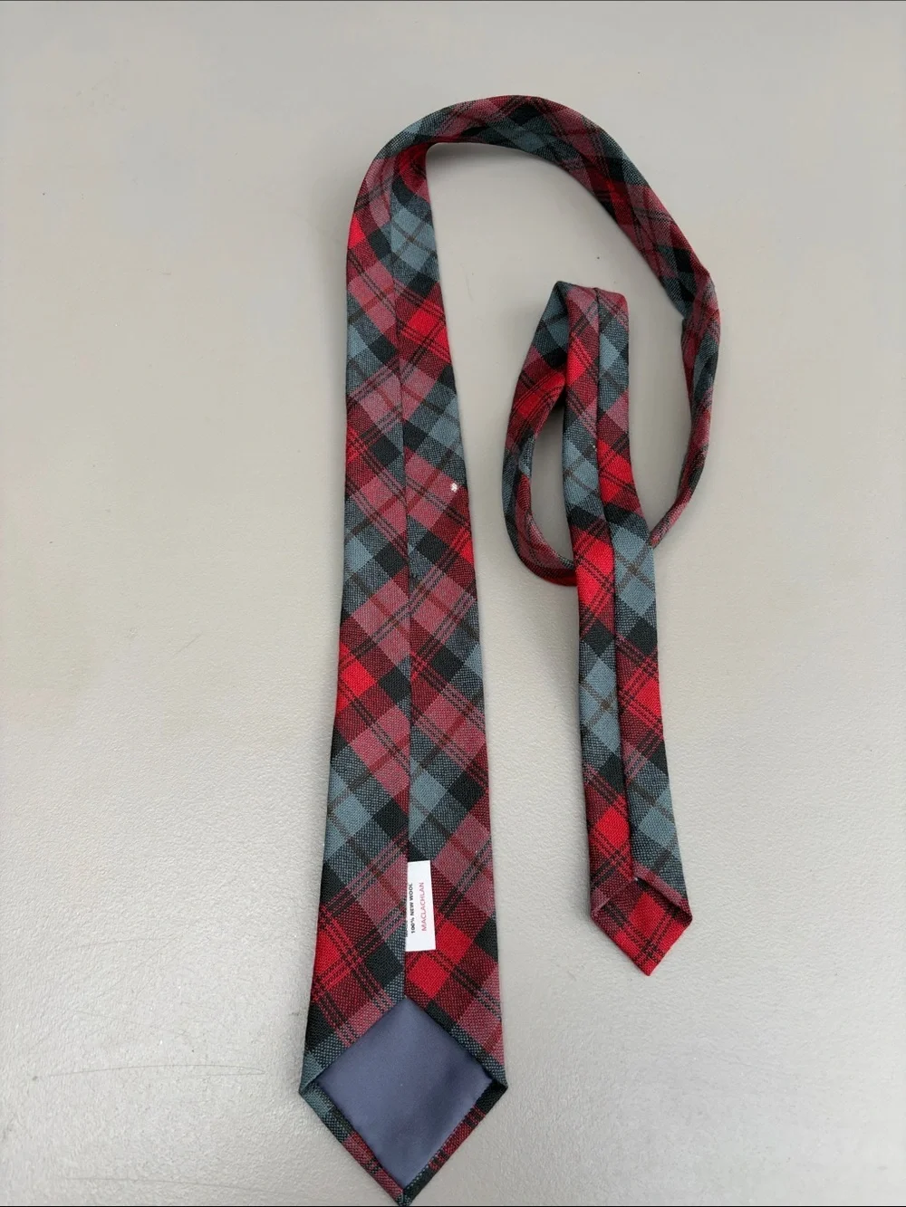 SCOTLAND WOOL Red Gray Plaid Men's Tie Vtg